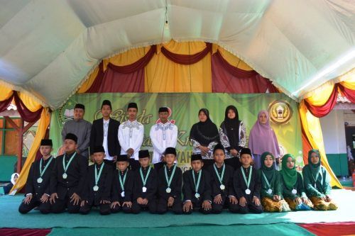 Pendidikan Guru Madrasah Ibtidaiyah
Fondasi Pendidikan Islam yang Kuat